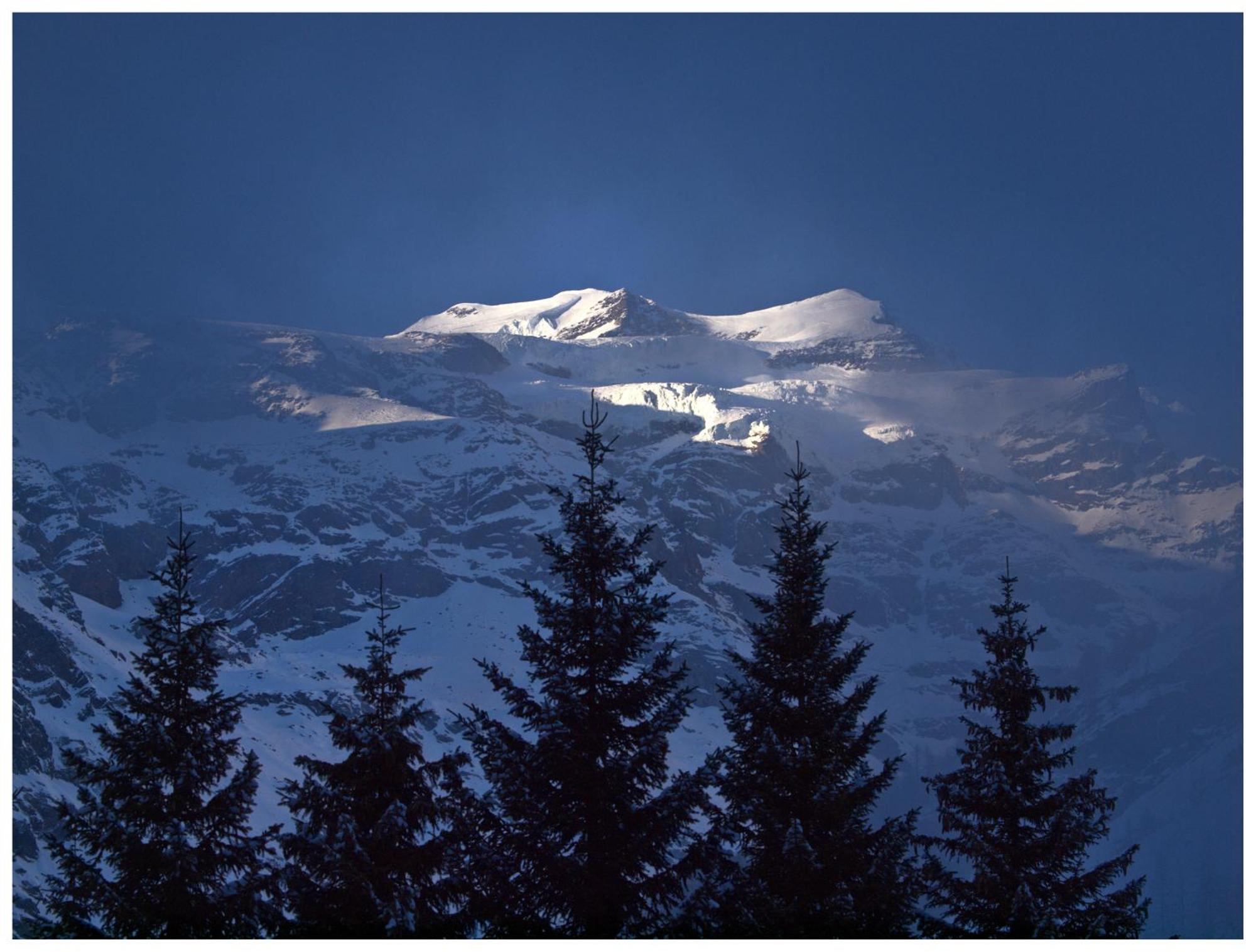 Hotel Le Petit Abri Champoluc Luaran gambar