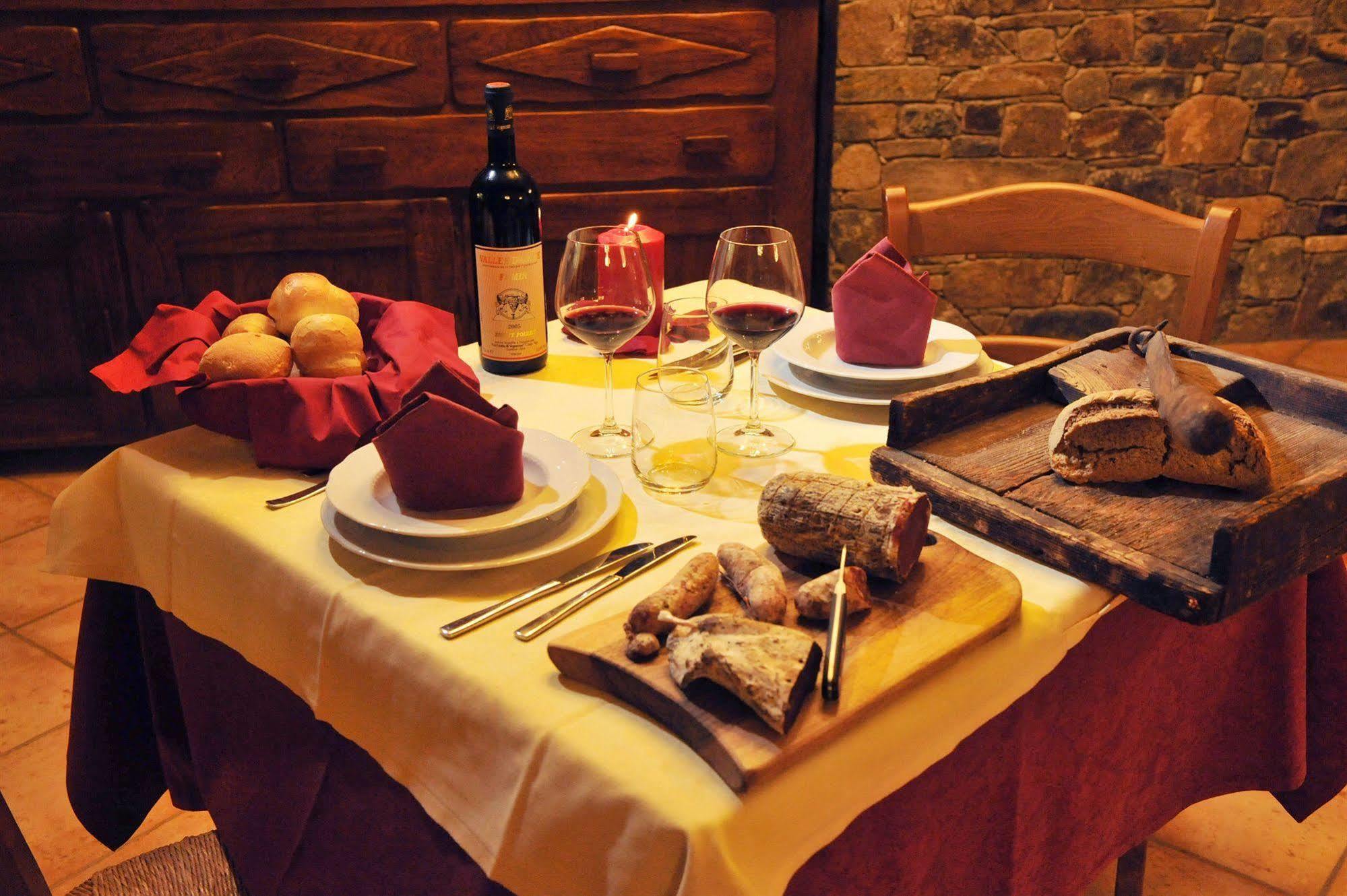 Hotel Le Petit Abri Champoluc Luaran gambar